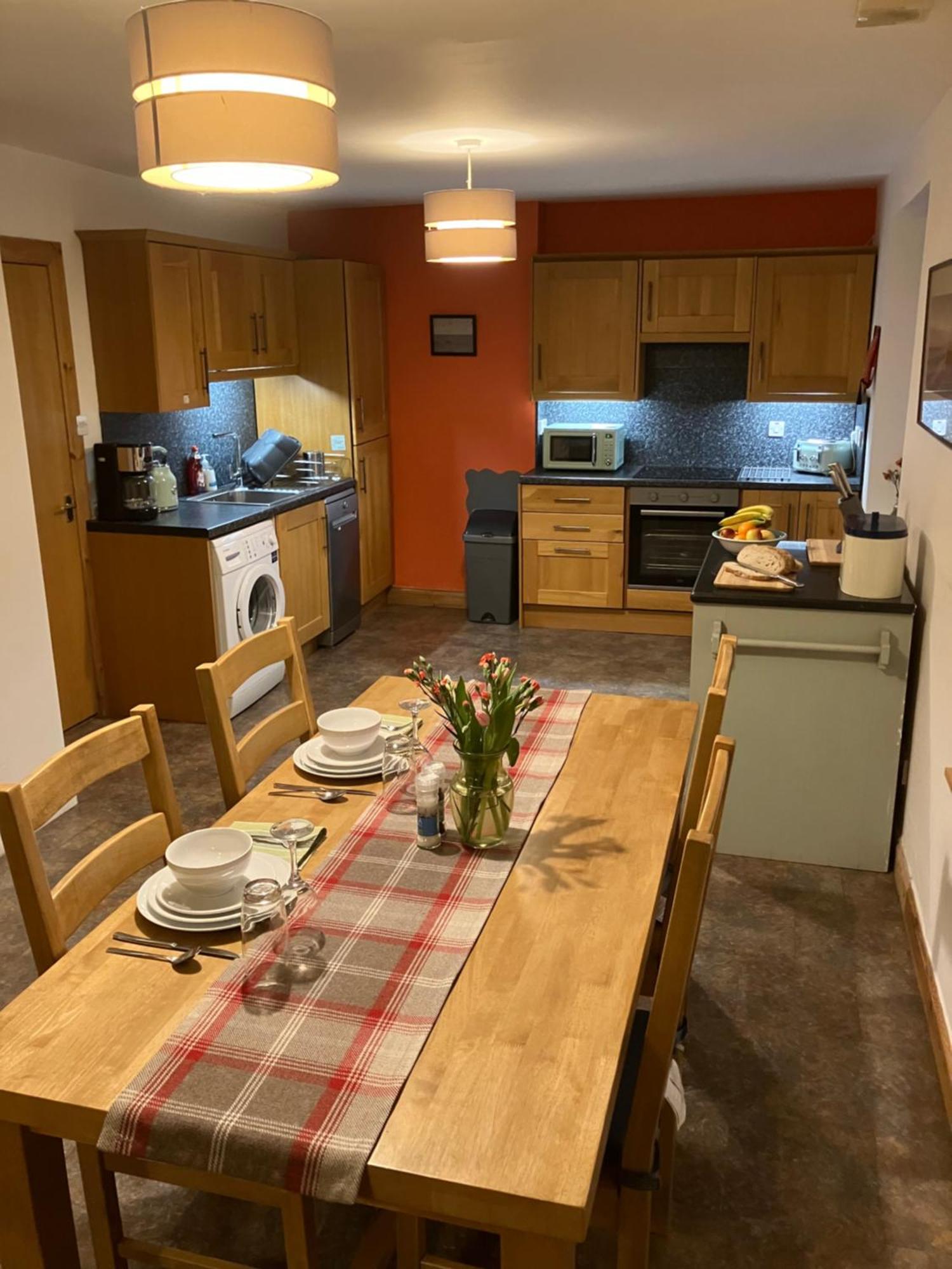 Gowan Bank Apartment Gourdon Екстериор снимка